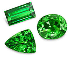 ALT= Pedra Esmeralda a beleza de seu Verde , estonteante, Pedra muito cobiçada saiba mais como Aprender Gemologia Online